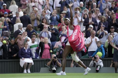 Venus Williams falls early in her first match at her 24th Wimbledon and loses to Elina Svitolina